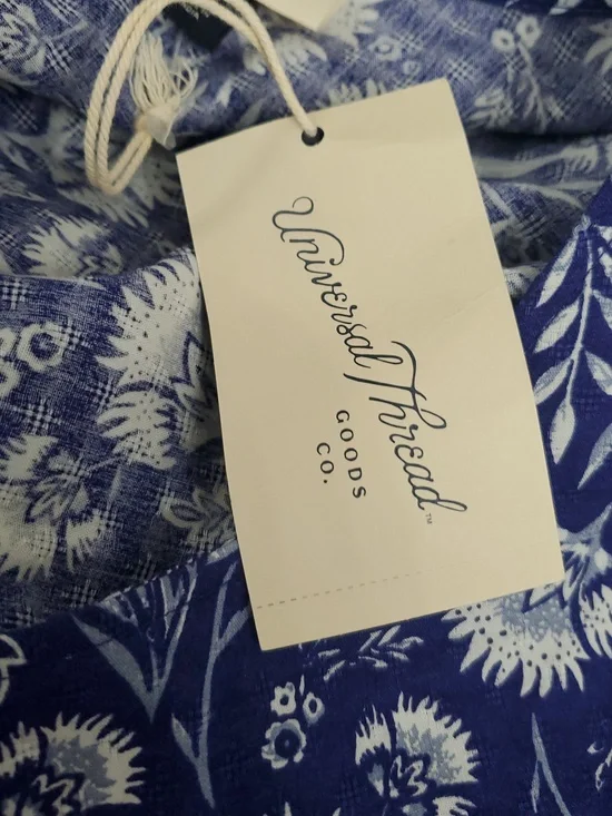 Universal Thread Blouse Size Large - Picture 9 of 11